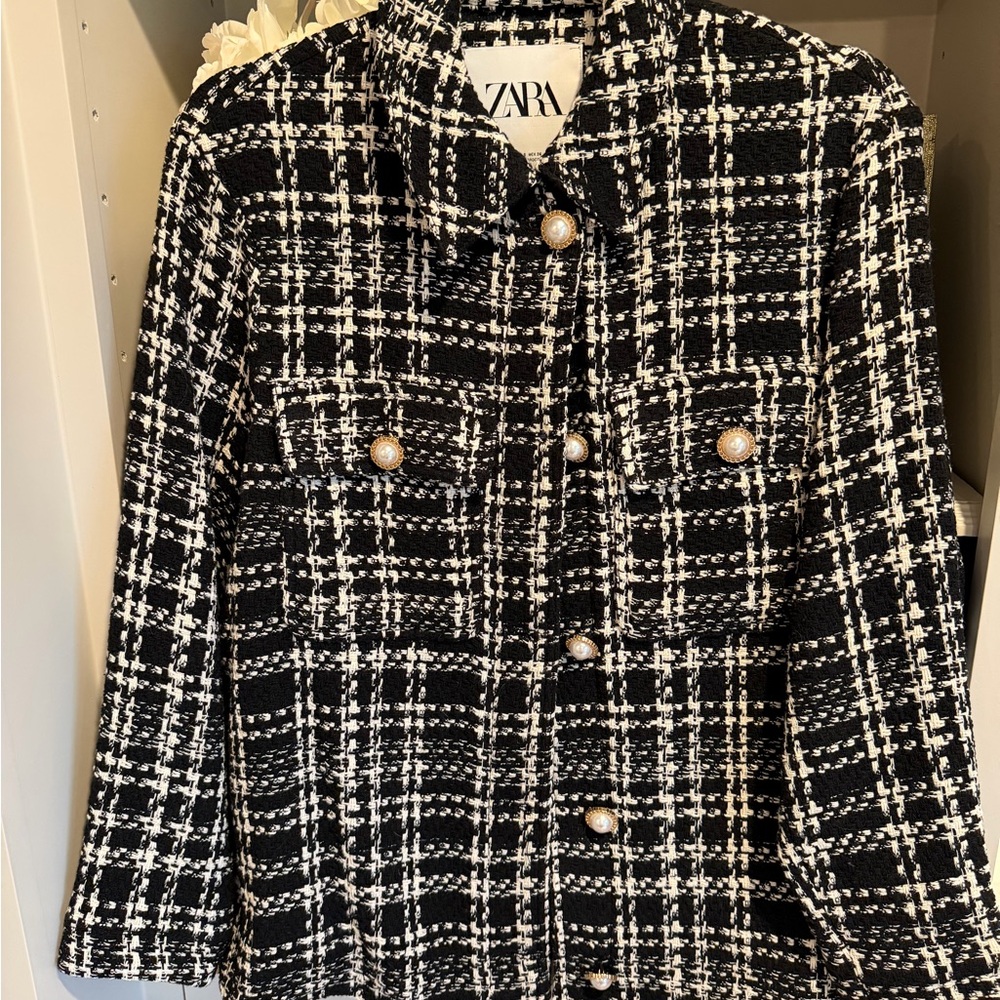 Zara Women's Black and White Checkered Blazer